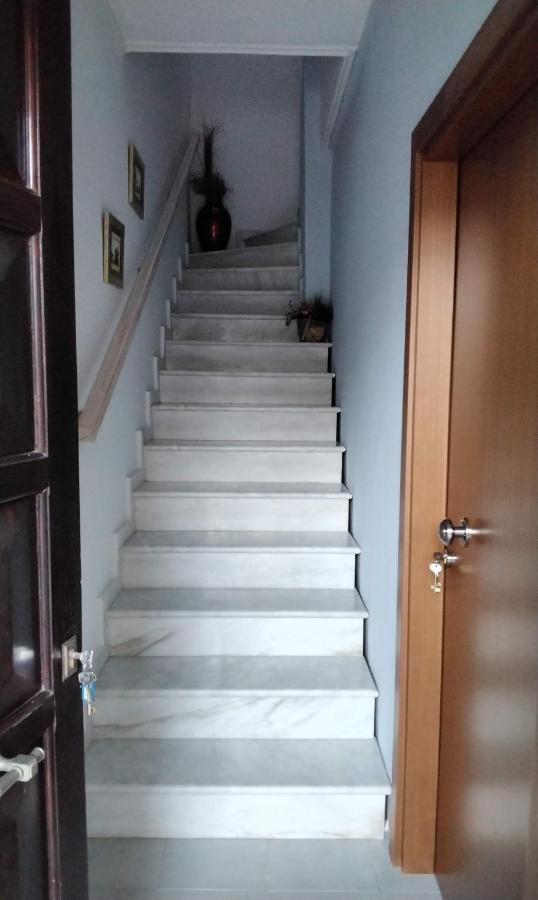 דירות פרבזה Αlexandras House מראה חיצוני תמונה