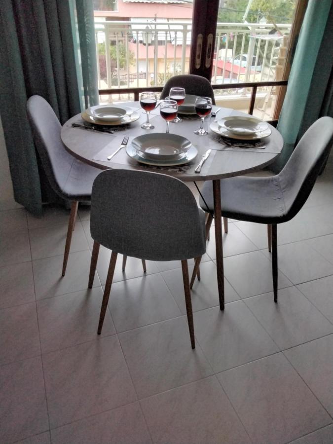דירות פרבזה Αlexandras House מראה חיצוני תמונה