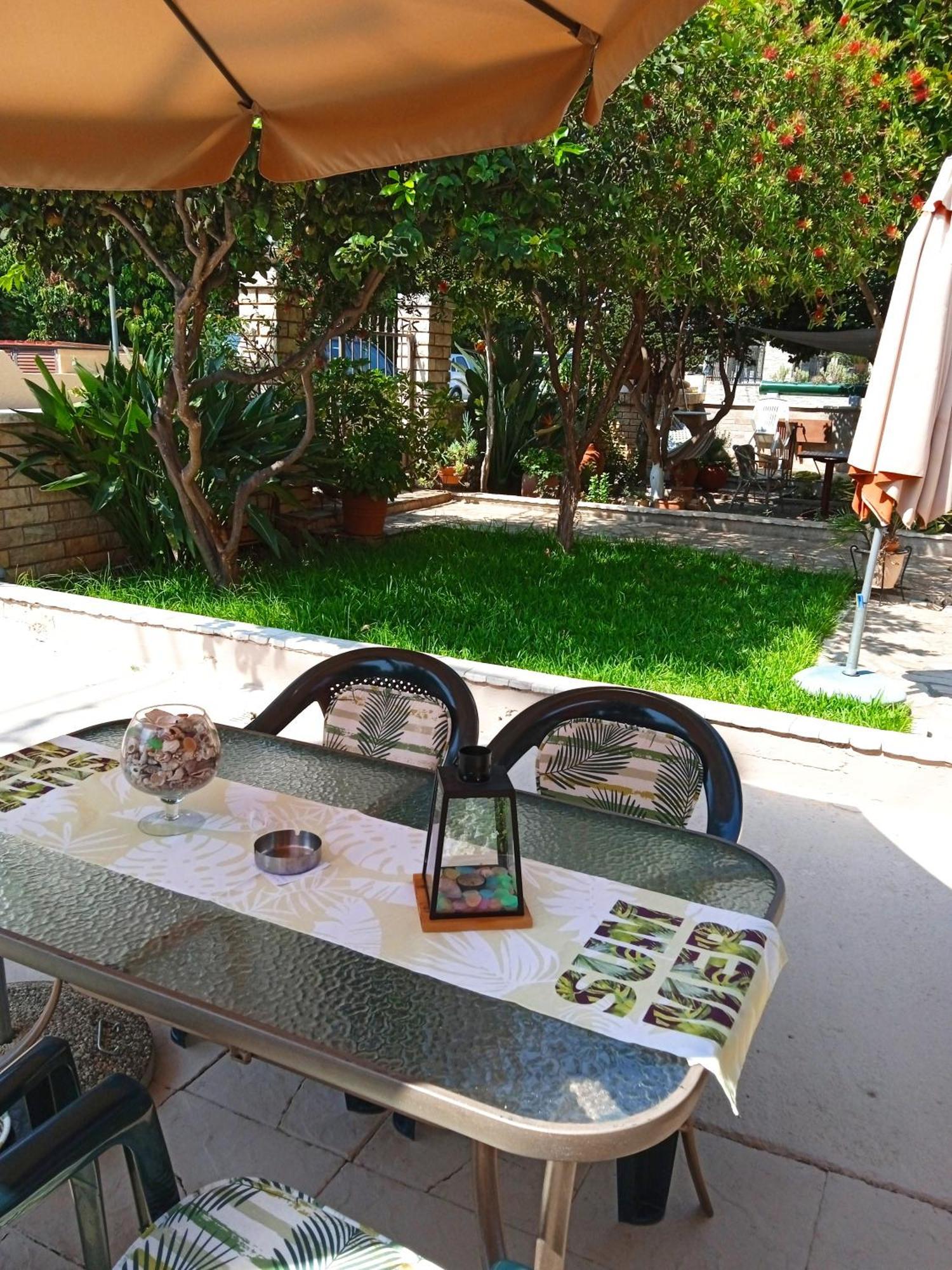 דירות פרבזה Αlexandras House מראה חיצוני תמונה