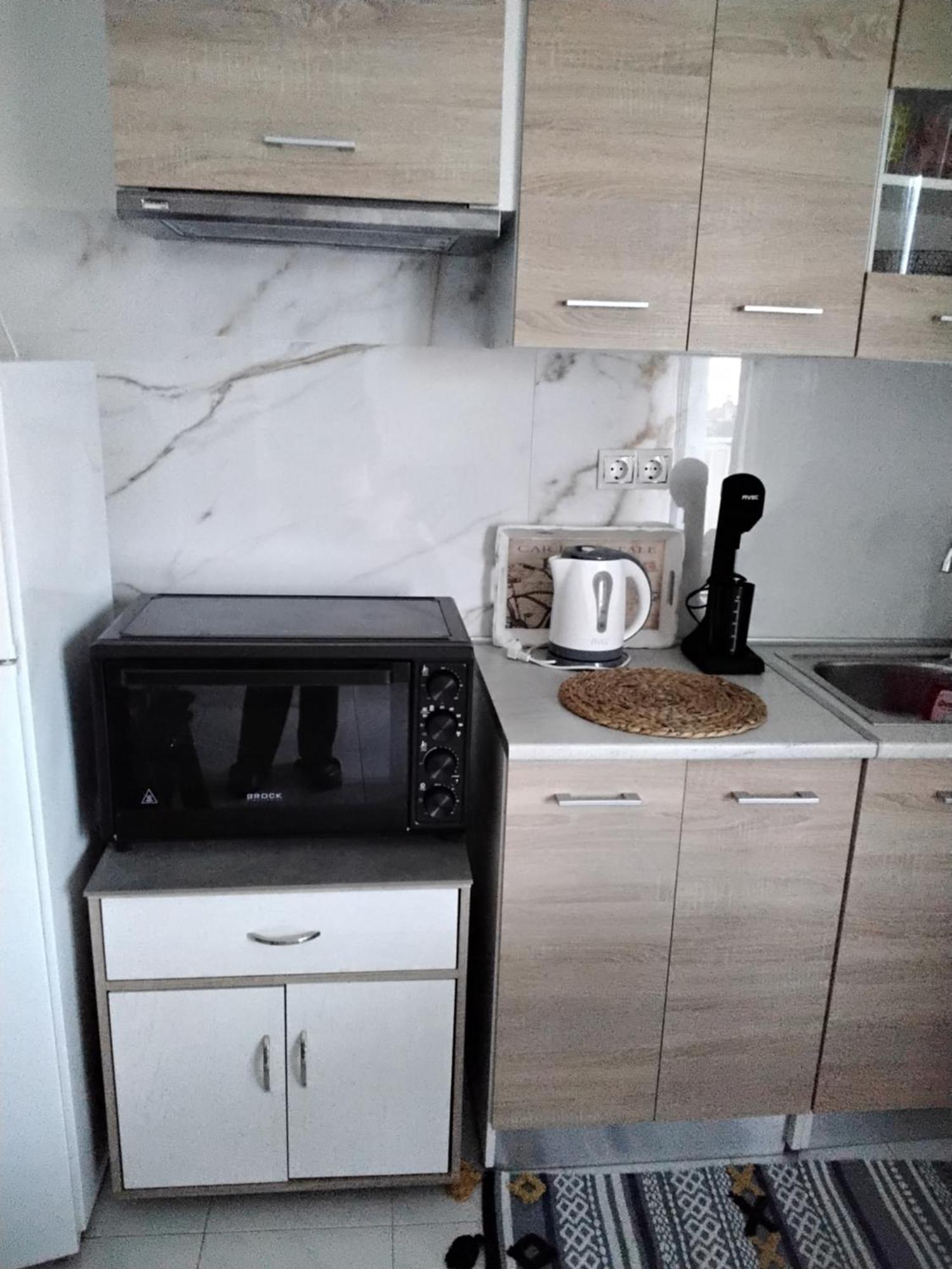 דירות פרבזה Αlexandras House מראה חיצוני תמונה